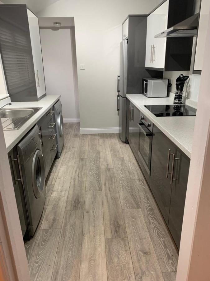 Laurel Street Villa Middlesbrough Bagian luar foto