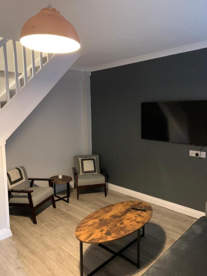 Laurel Street Villa Middlesbrough Bagian luar foto